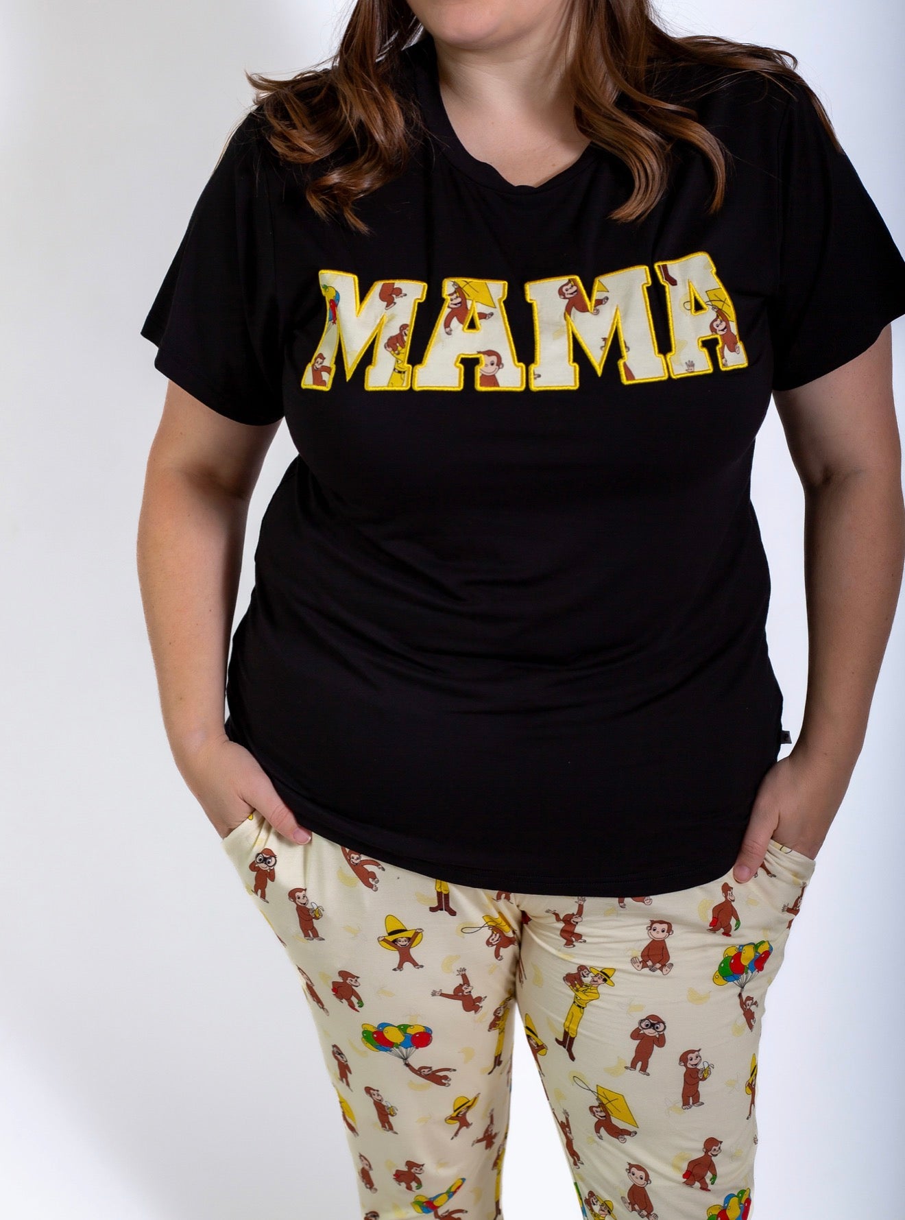 Monkey on the Loose MAMA T-Shirt