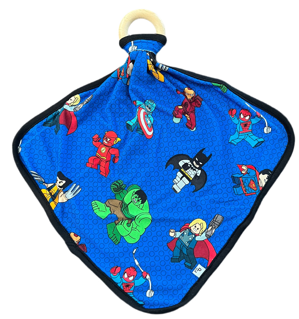 Block City Heros Wooden Ring Lovey